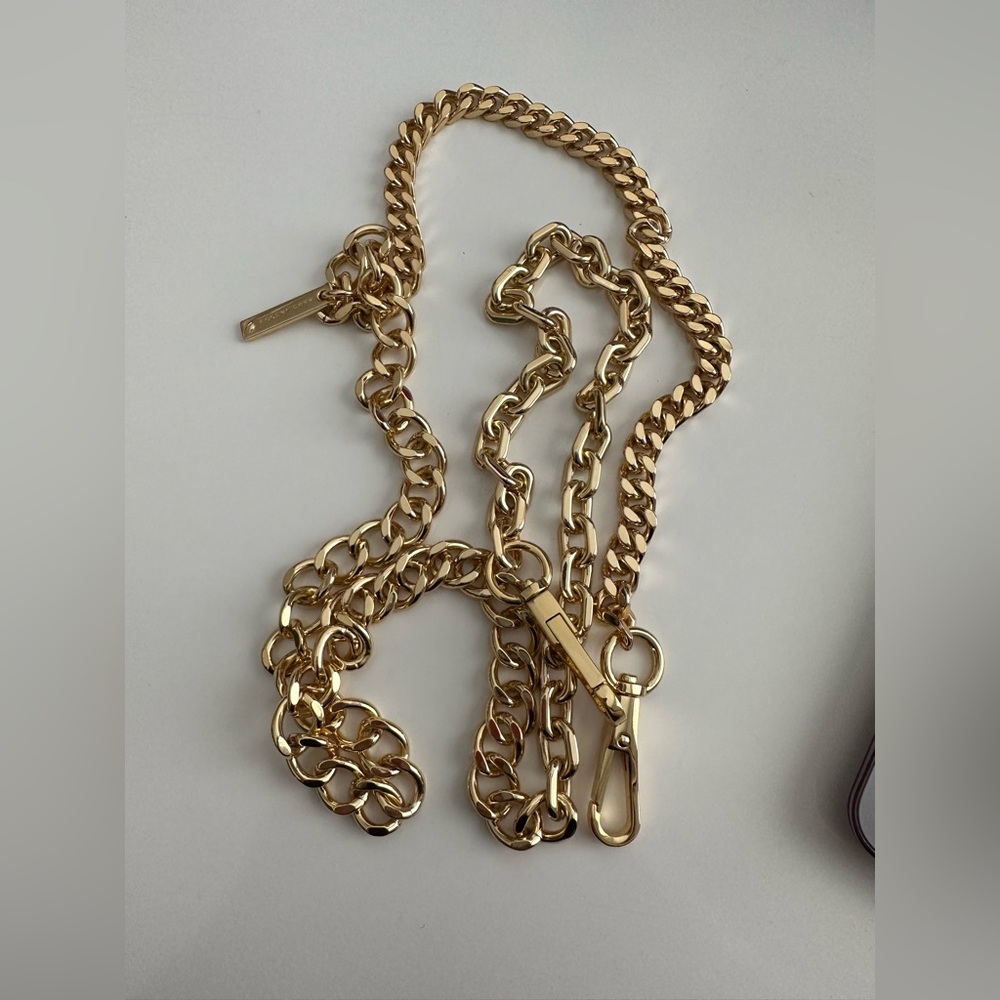 Mark Jacob’s extra chain bag strap